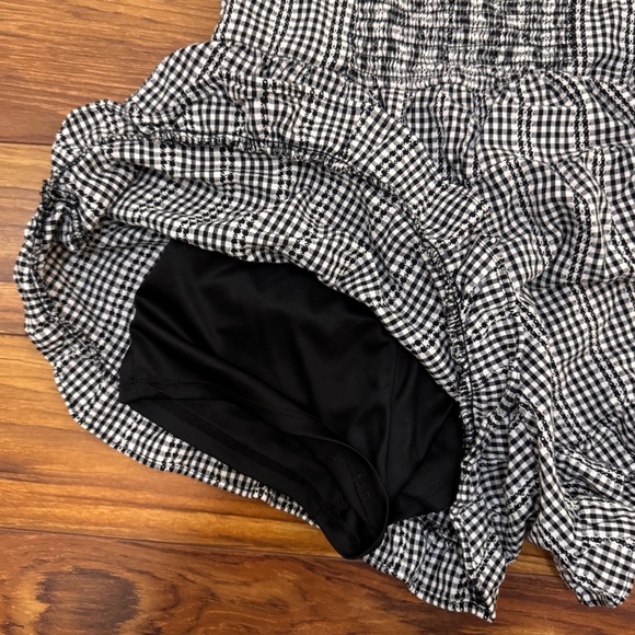 Gingham Romper size XS - Picture 4 of 6